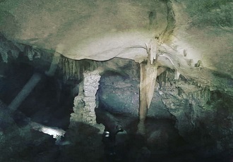 Iran natural cave tour